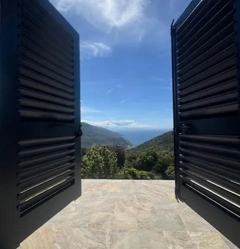 Les Du Cap Corse Barrettali